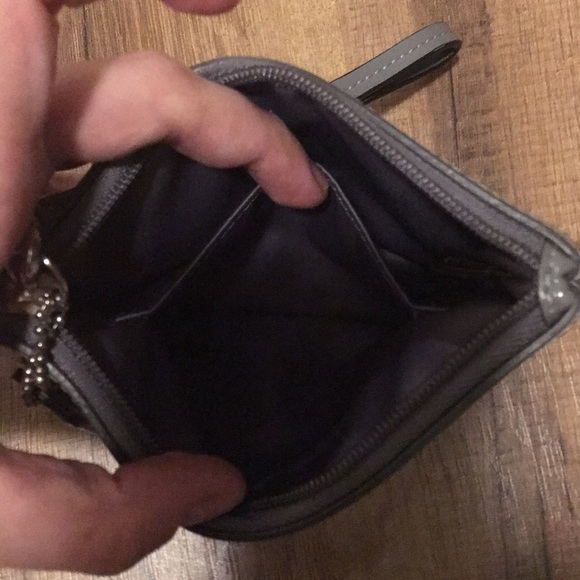 Coach wristlet - Picture 4 of 6